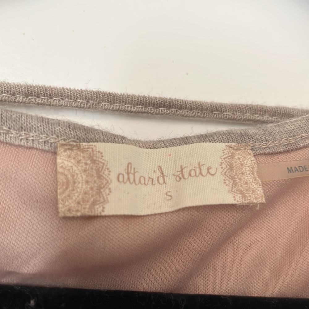 Small Altard State Lace Up Back Top - Picture 2 of 5